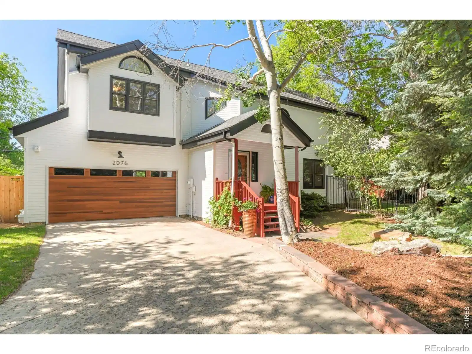 Image 1: This charming, 2-story home is set back from the street, offering serenity and privacy. Image 1: This charming, 2-story home is set back from the street, offering serenity and privacy.