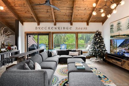 348 Broken Lance Drive