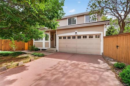 1425 Laurenwood Way