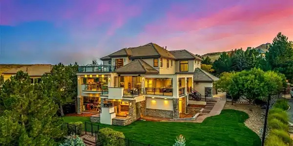 8667 Sawgrass Drive