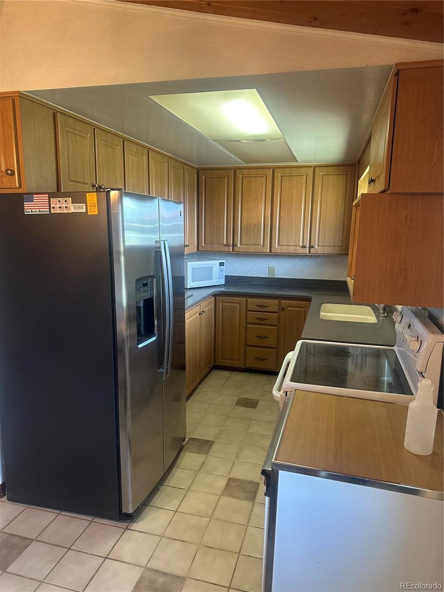 Image 4: Kitchen Image 4: Kitchen