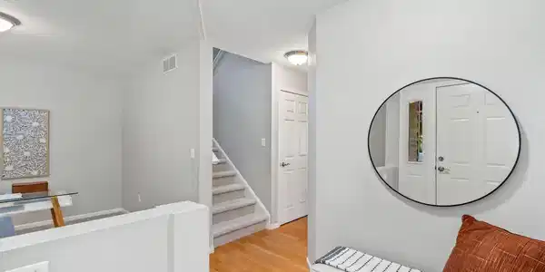 Image 4 Image 4