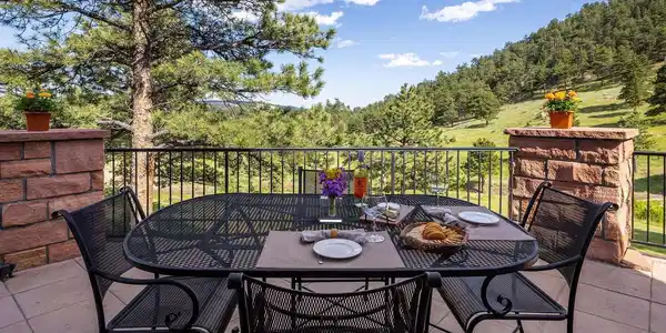 Image 4: Not a bad place to enjoy your morning coffee and breakfast, every morning! Image 4: Not a bad place to enjoy your morning coffee and breakfast, every morning!