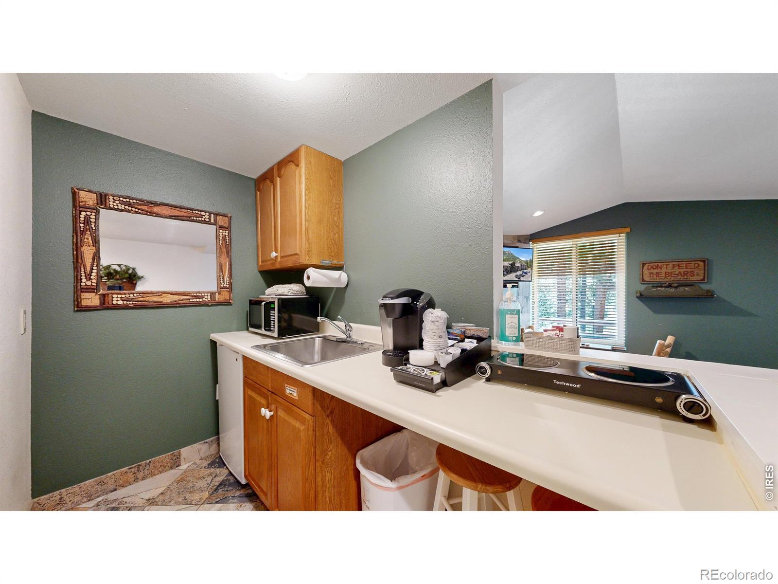 Image 3: Kitchen Image 3: Kitchen