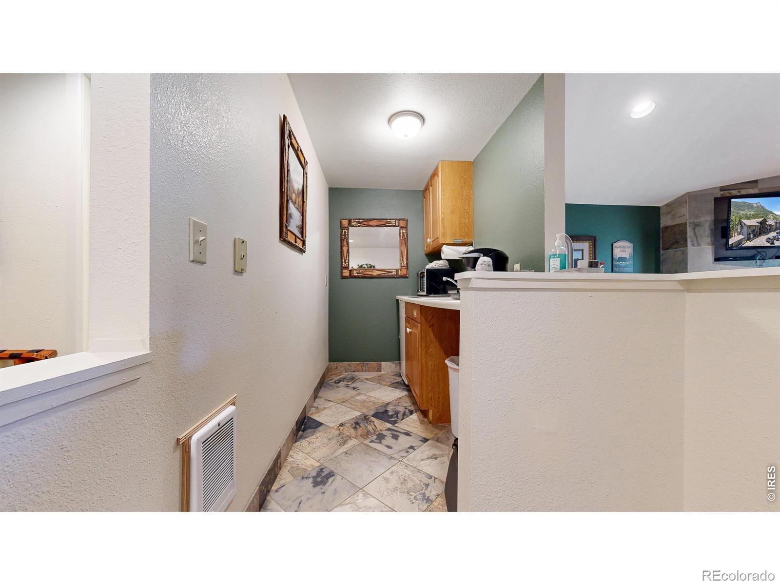 Image 4: Kitchen Image 4: Kitchen