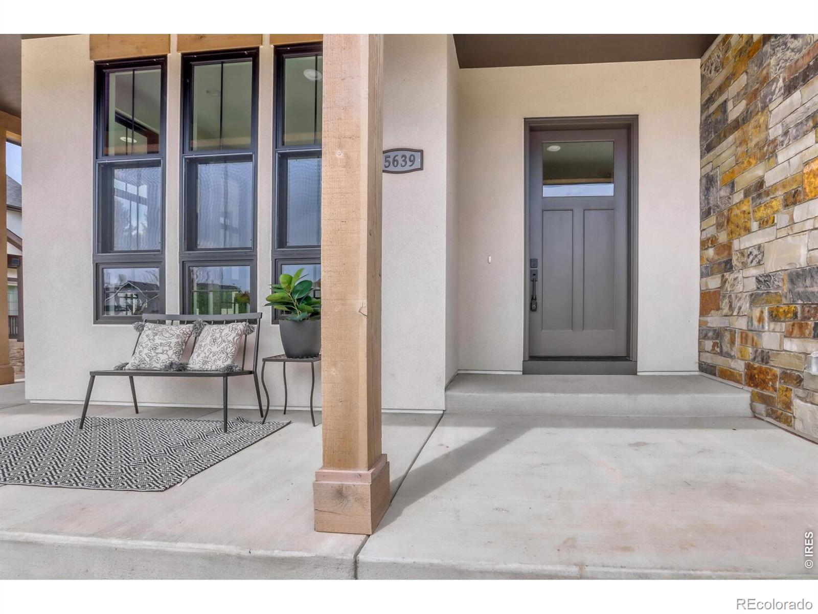 Image 3: Wrap around front porch Image 3: Wrap around front porch