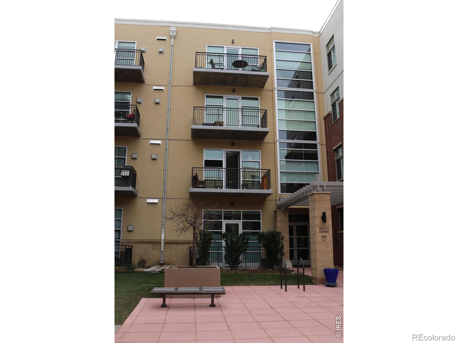 Image 3: Front of Building Image 3: Front of Building