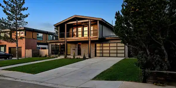 1160 Edinboro Drive