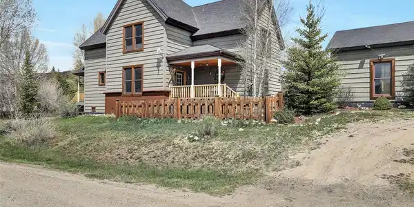 120 Nevava Street