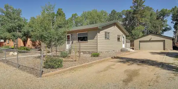 620 James Place