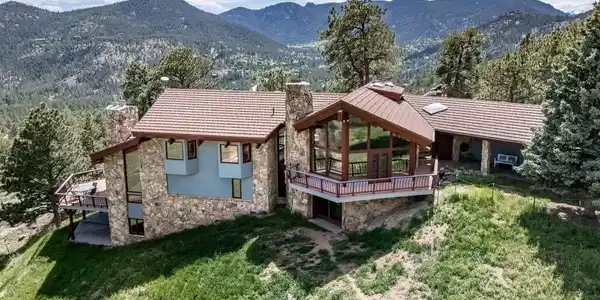 1692 Kiowa Road