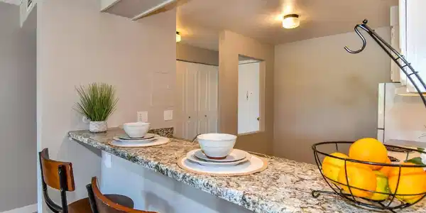 Image 2: Breakfast Bar