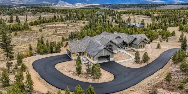 967 W Elk Meadows Drive
