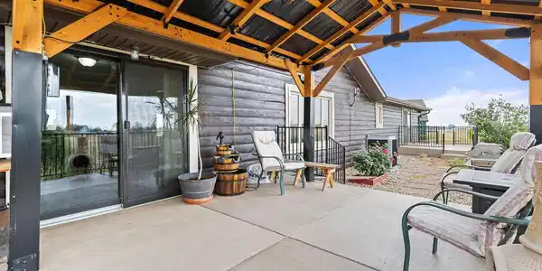 Image 3: Enjoy Outdoor Dining/Entertaining! Image 3: Enjoy Outdoor Dining/Entertaining!