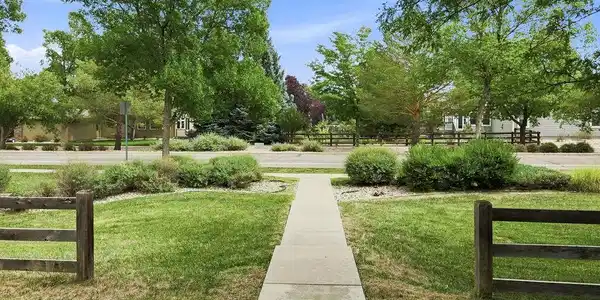 Image 4: HOA: $70 per month Image 4: HOA: $70 per month
