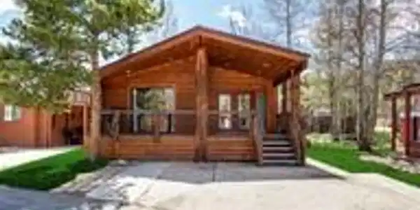 85 Revett Drive