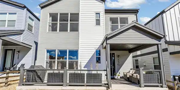 6275 King Court