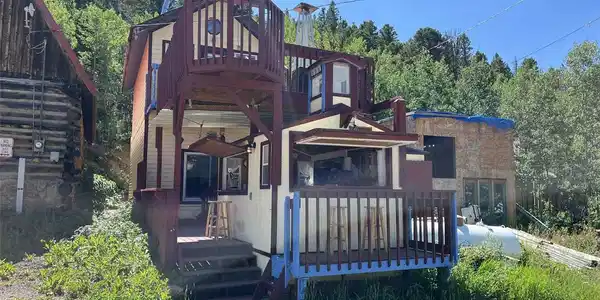 104 Utica Street