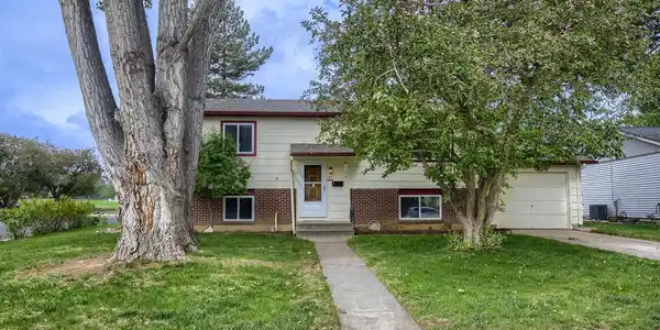 417 Clover Lane