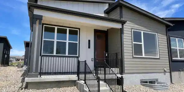 9412 Roseate View