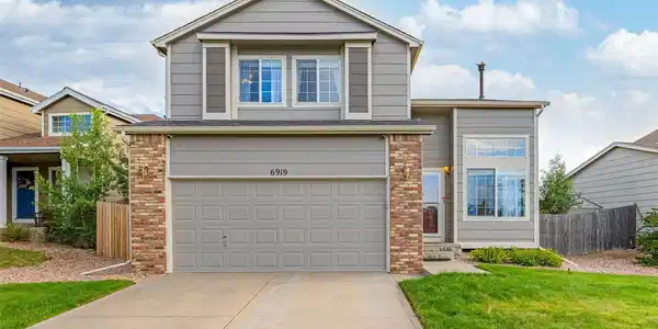 6919 Prairie Wind Drive