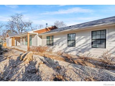 310 E Prospect Road