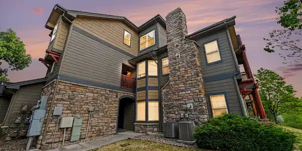 5220 Boardwalk Drive