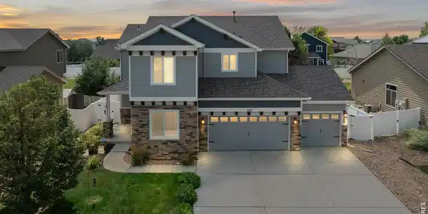 633 Shoshone Court