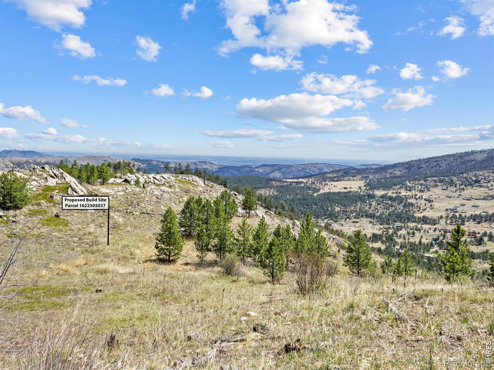 Image 3: Sweeping Views of Loveland and the Plains Image 3: Sweeping Views of Loveland and the Plains