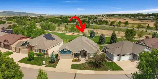 885 Crabapple Drive