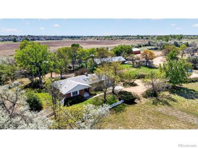 14380 Meadowlark Lane