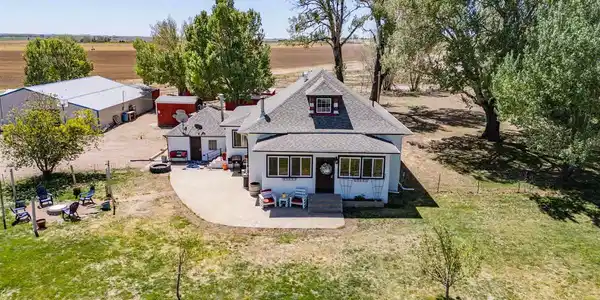 21040 County Road 44