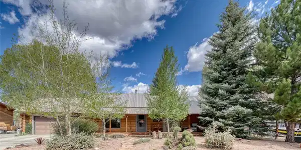 1322 Angelview Circle