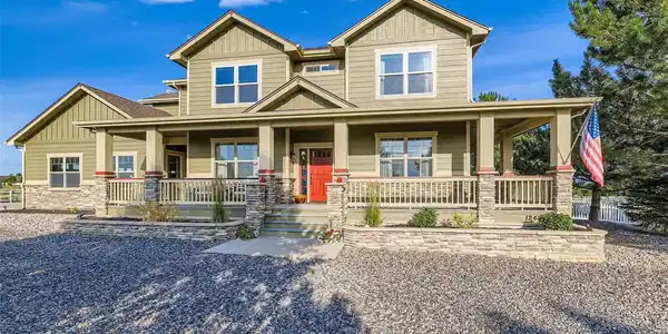 1240 Highland Place