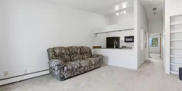 Image 4 Image 4