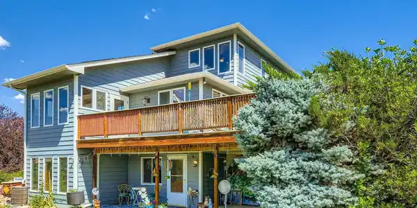 512 Carpenter Road
