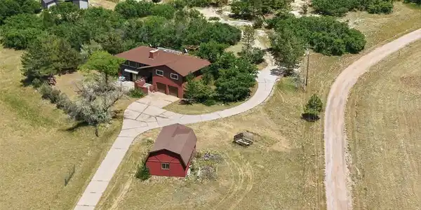 698 Peak View Drive