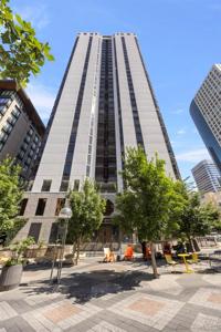 1625 Larimer Street