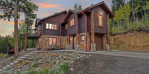 181 Gordon Creek Road