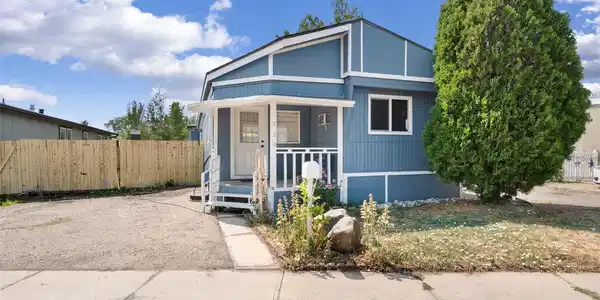 720 Sal Street