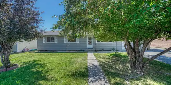 102 Baylor Drive