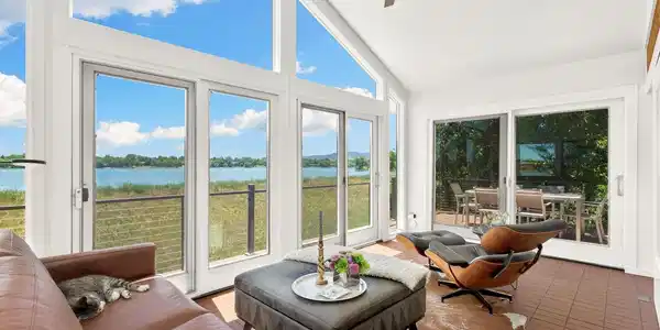 1068 Sailors Reef