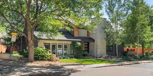 Image 2: striking contemporary exterior surrounded by mature trees and beautifully maintained landscaping Image 2: striking contemporary exterior surrounded by mature trees and beautifully maintained landscaping