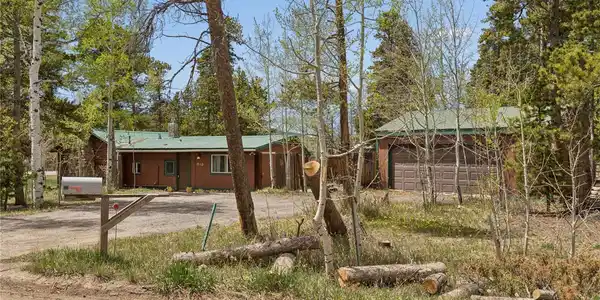 27 Gap Road