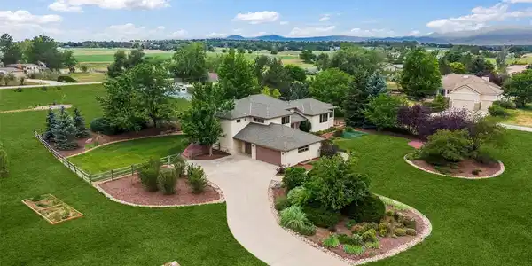 7542 Crestview Drive