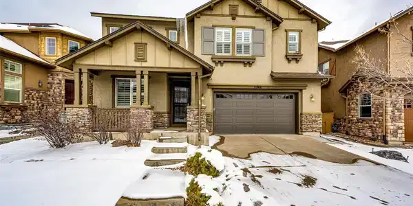 10914 Valleybrook Circle