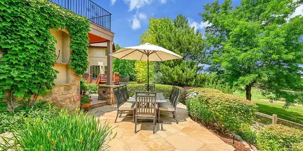 2842 Shoshone Trail