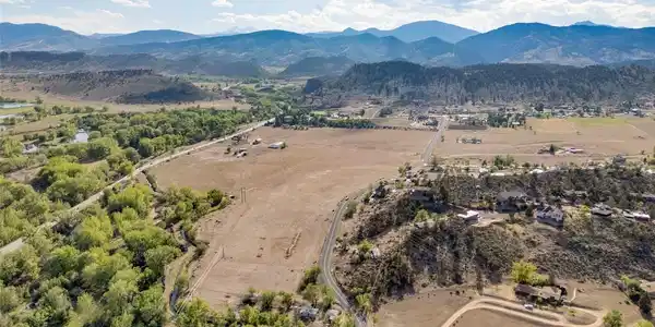 7512 W County Road 24
