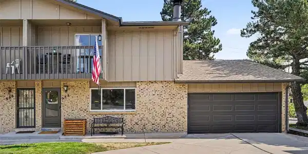 986 Welch Court