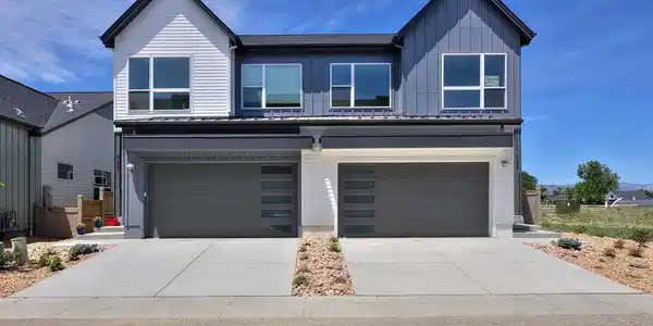 725 Kubat Lane